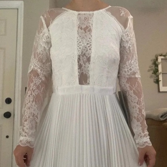 Coastal Cottage Western Coquette Lace keyhole back long sleeve Pleated Fit Flare - Picture 5 of 7